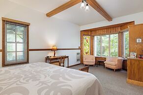 Kilauea Lodge and Restaurant