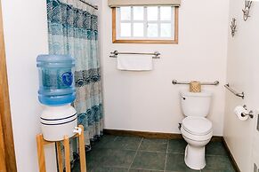 Kilauea Lodge and Restaurant