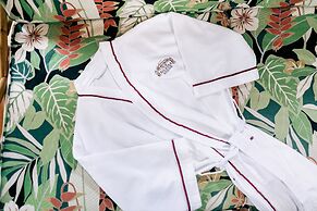 Kilauea Lodge and Restaurant