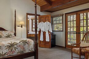 Kilauea Lodge and Restaurant