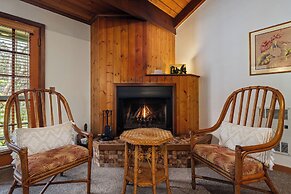 Kilauea Lodge and Restaurant