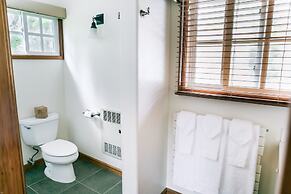 Kilauea Lodge and Restaurant