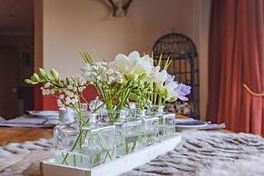 Braeburn Guest House / B&B