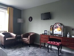 Braeburn Guest House / B&B