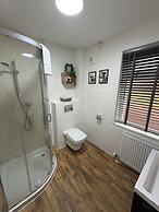 Braeburn Guest House / B&B