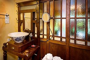 Old Capital Bike Inn