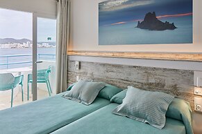 Playa Bella Beach Apartments