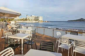 Playa Bella Beach Apartments