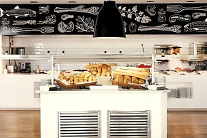 Sunprime Atlantic View Suite & Spa