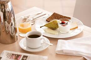 Sunprime Atlantic View Suite & Spa