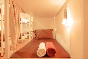 Hello Backpacker Samui Hostel