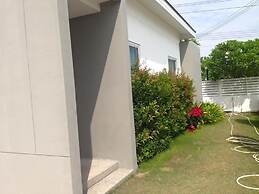 Baan Sarinya Pool Villa