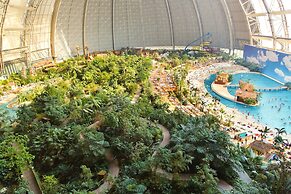 Tropical Islands