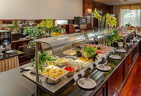 Hotel President Solin