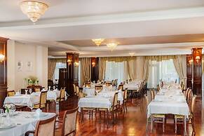 Hotel President Solin