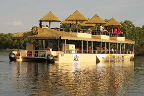 Maramba River Lodge