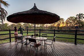 Maramba River Lodge