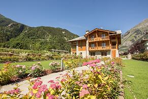 Hotel Les Montagnards