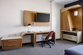 Courtyard Phoenix Mesa Gateway Airport