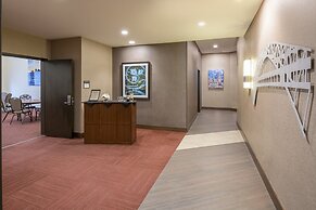 Hyatt Place Cleveland / Westlake / Crocker Park