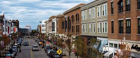 Hyatt Place Cleveland / Westlake / Crocker Park