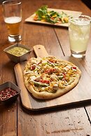 Hyatt Place Cleveland / Westlake / Crocker Park