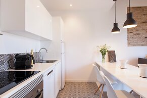 Aspasios Charming Flats