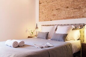 Aspasios Charming Flats