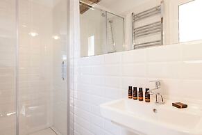 Aspasios Charming Flats