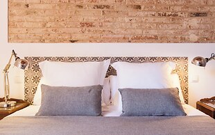 Aspasios Charming Flats