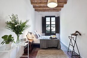 Aspasios Charming Flats