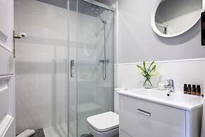 Aspasios Charming Flats