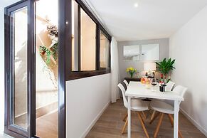 Aspasios Charming Flats