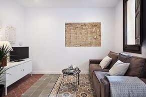 Aspasios Charming Flats