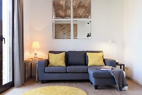 Aspasios Charming Flats