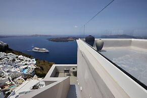 Damigos Caldera World