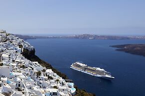 Damigos Caldera World