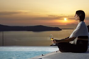 Damigos Caldera World