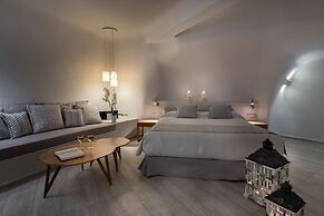 Damigos Caldera World