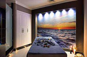 Batihan Beach Resort & Spa