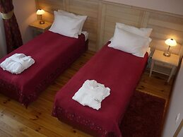 Seasons SPA Boutique Hotel