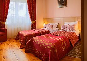 Seasons SPA Boutique Hotel