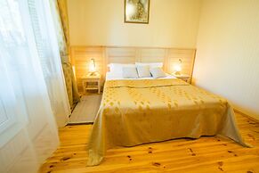 Seasons SPA Boutique Hotel