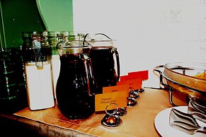 Seasons SPA Boutique Hotel