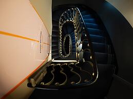 The Glam Boutique Hotel & Apt