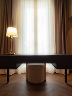 The Glam Boutique Hotel & Apt