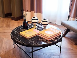 The Glam Boutique Hotel & Apt