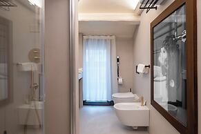 The Glam Boutique Hotel & Apt