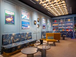 The Glam Boutique Hotel & Apt