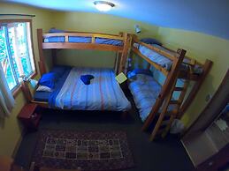 Up The Creek Backpacker's Lodge